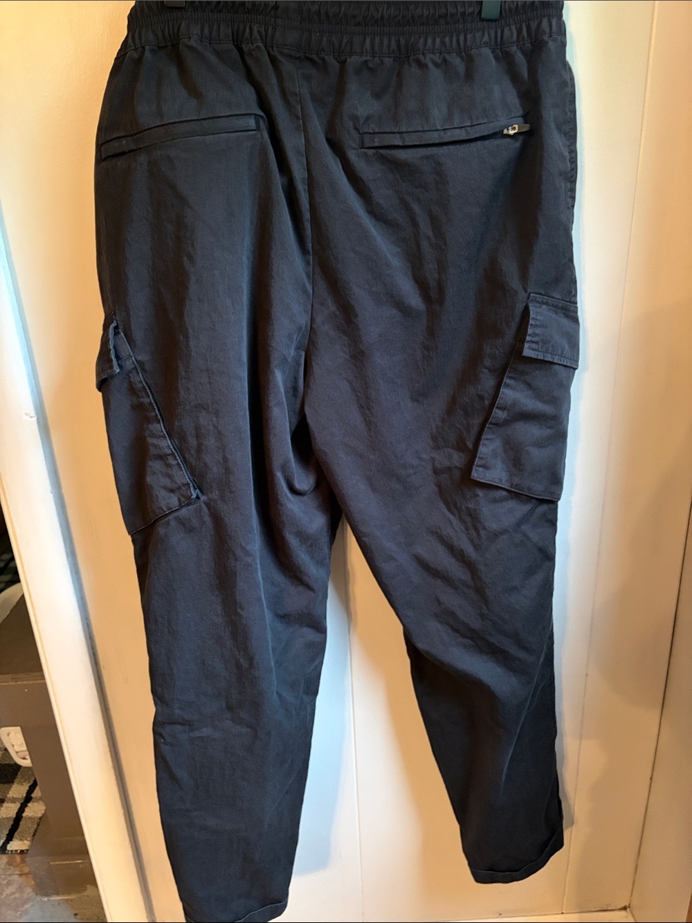 Men's Black Cargo Pants with Elastic Waist - Picture 3 of 3